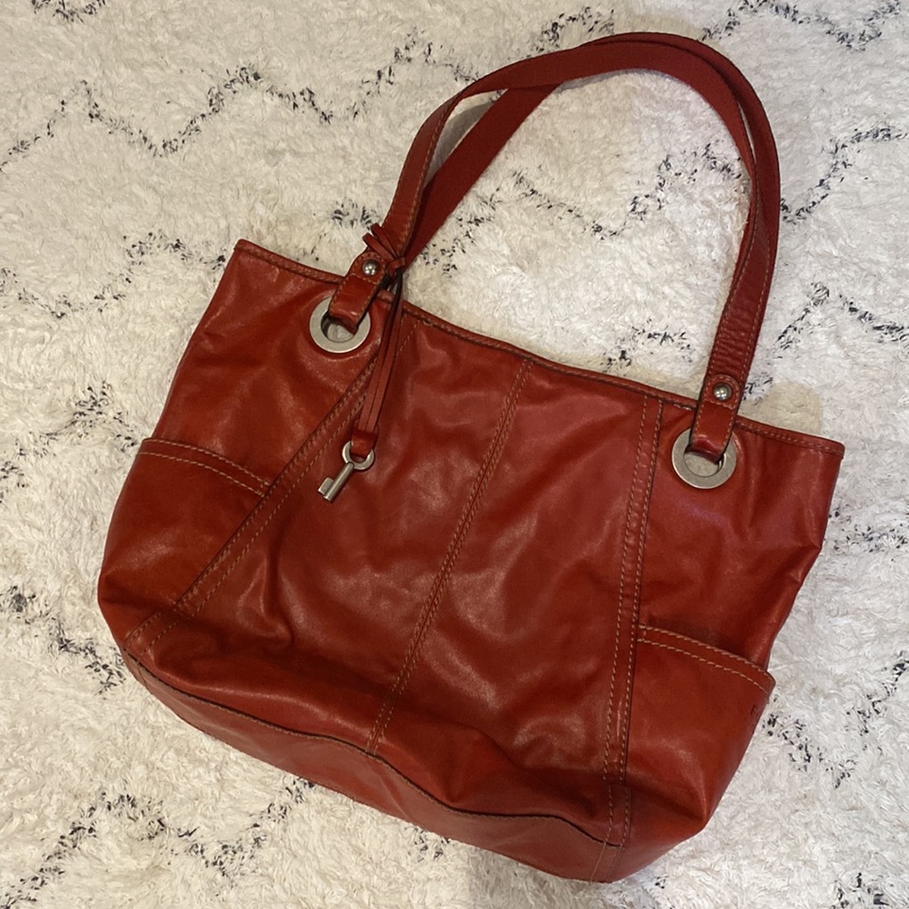 Fossil Red Leather Shoulder Tote